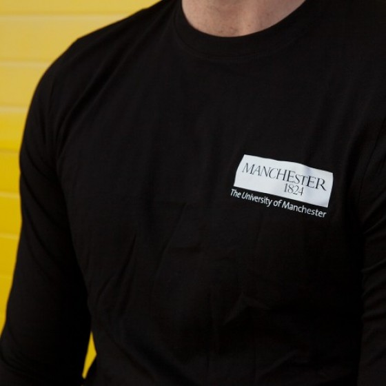 Unisex Long Sleeve T-Shirt in Black 